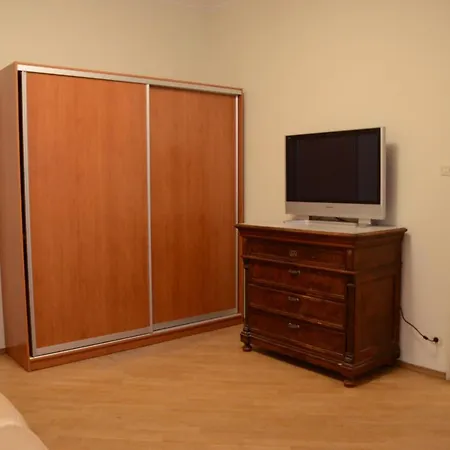 Lejlighed Four Bedroom *