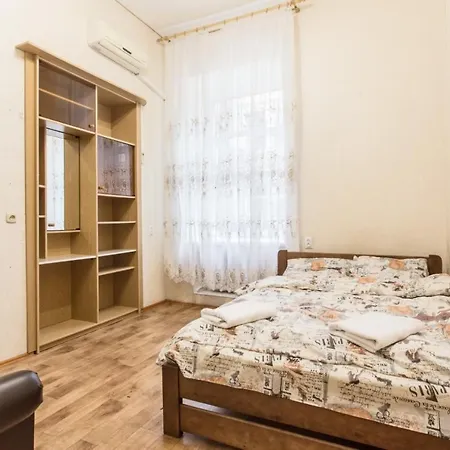 Four Bedroom Lejlighed