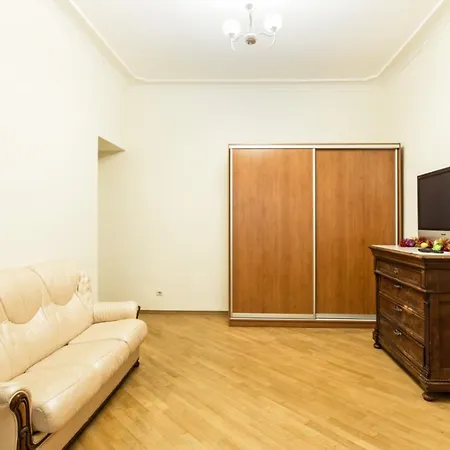 Four Bedroom Lejlighed *