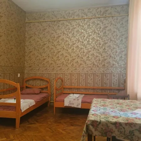 Four Bedroom Lejlighed *